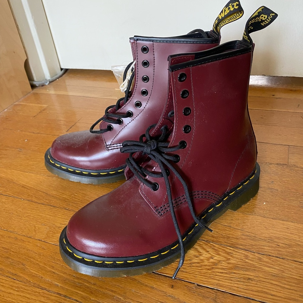 NEW Maroon Doc Martin Classic 1460 Boots
